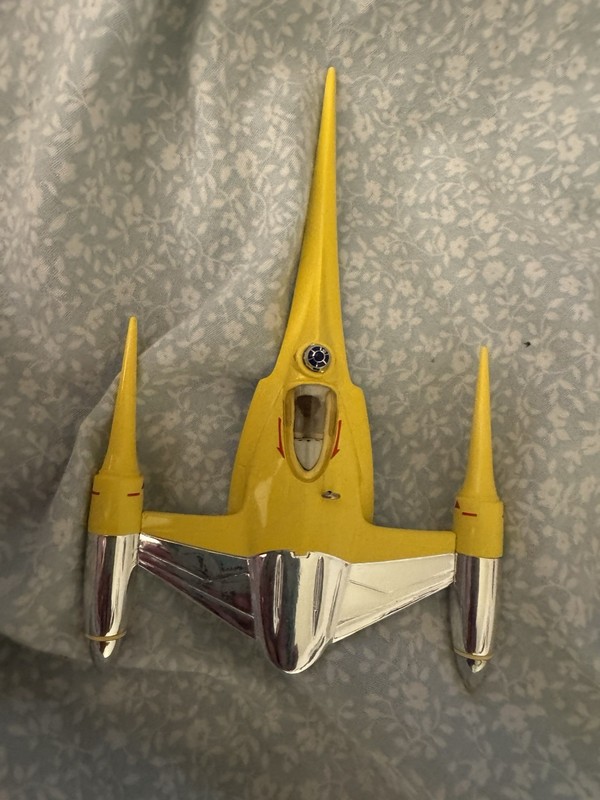 Hallmark Ornament Naboo Starfighter Star Wars Episode I - The Phantom Menace