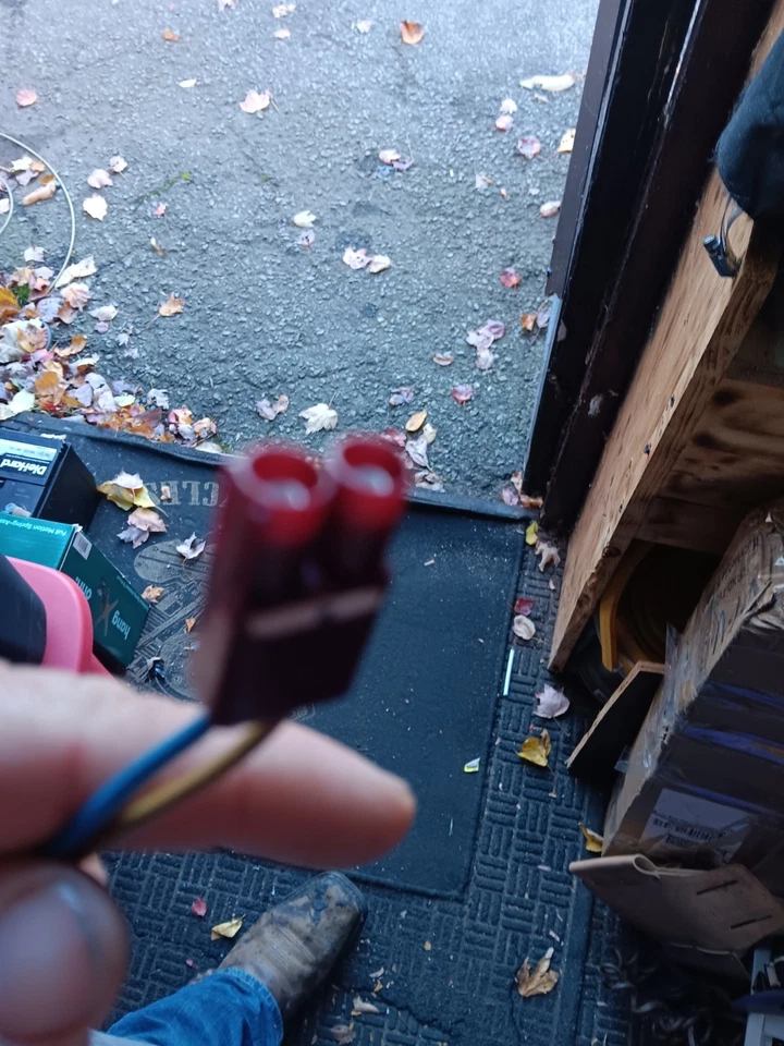 Chevy 1500 2013 montaje de mástil de antena de radio de techo OEM nuevo stock antiguo Foto 3 de 4