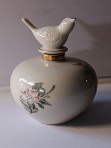 Vintage Lenox Serenade Porcelain Perfume Bottle w/Bird Stopper & 24K Gold Trim