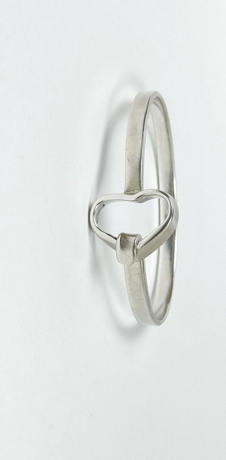 Vintage Sterling Silver Heart Bangle Bracelet 7.5 Inches 23.7 Grams