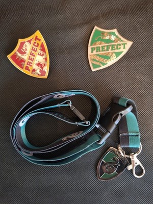 Harry Potter Prefect Badges Official Universal Studios + Slytherin Lanyard Set