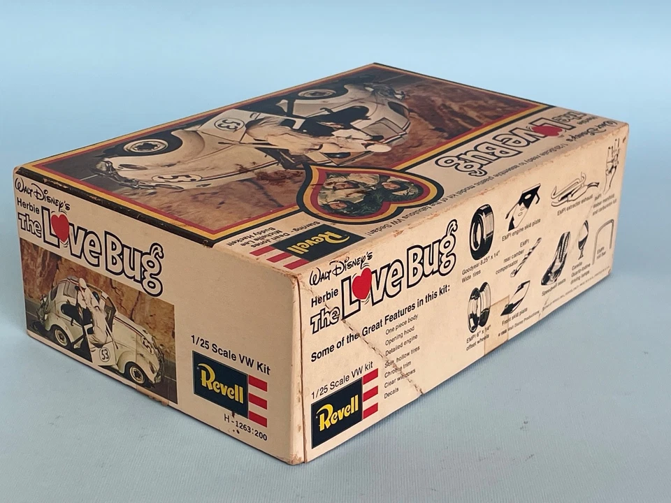 Vtg. Original REVELL HERBIE THE LOVE BUG 1/25 plastic model kit, open, complete - Immagine 3 di 4