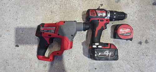 Milwaukee (M12 SDS) + (M18 Drill) + (4AH Battery) + (Tape Measure) - Picture 2 of 6