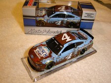 2021 KEVIN HARVICK 4 BUSCH LIGHT BUSCH DIRT CAR MUSTANG 1/64 NEW IN STOCK