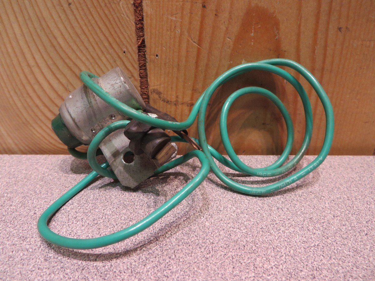 BOSCH 1 237 330 220 Condenseur, Système D'allumage - Des