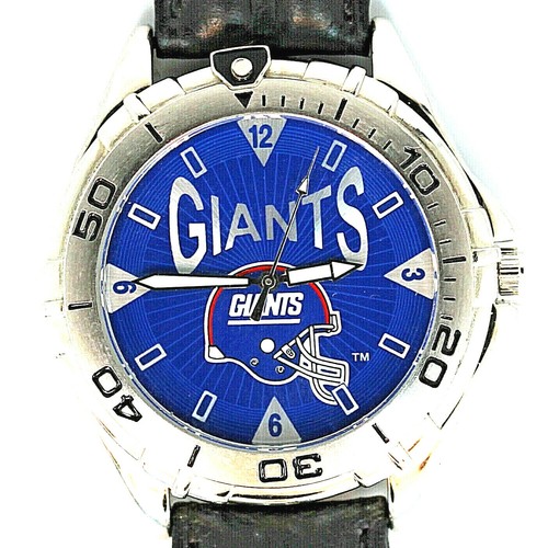 Vintage 1998 Leather Band Watch 