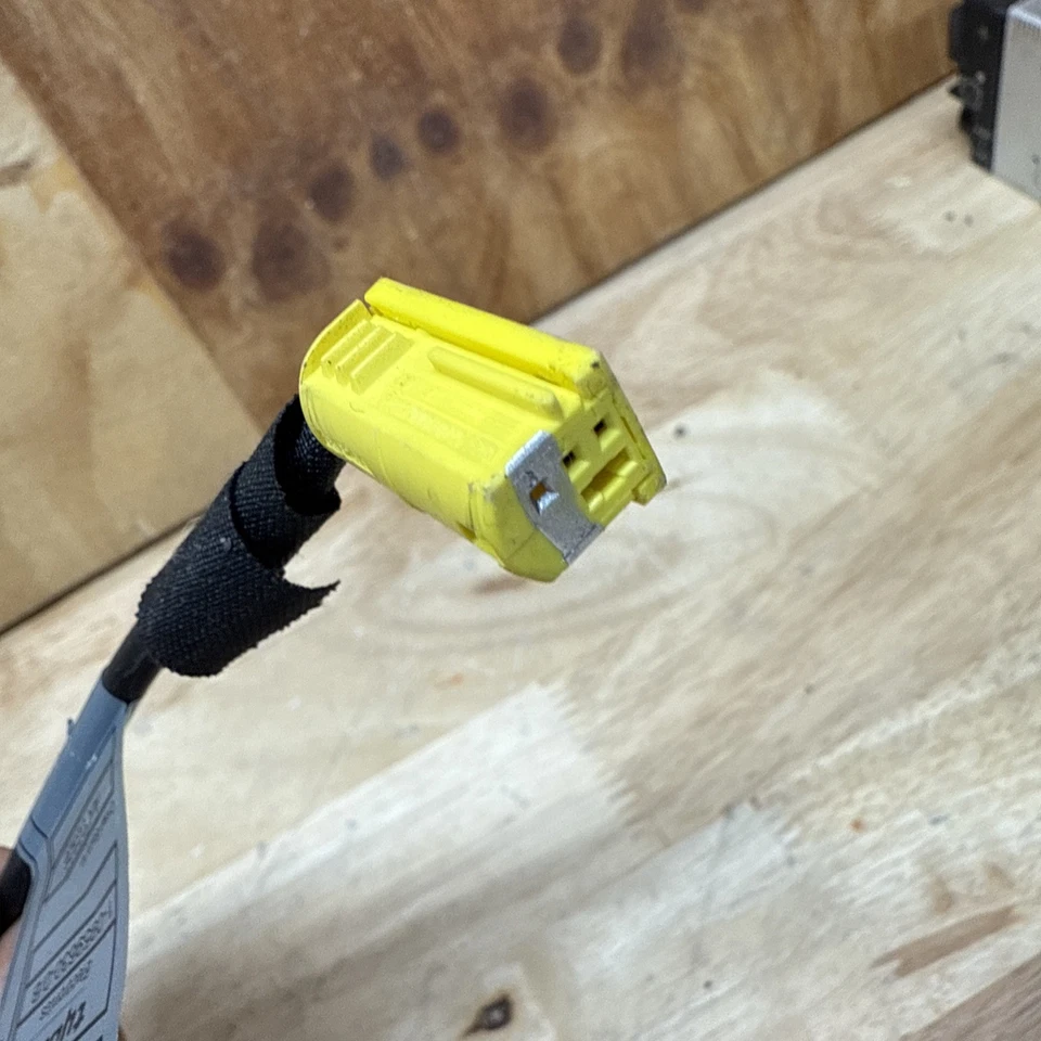 🚘 BMW E46 325CI 325I 330CI 330I M3 2001-2006 BATTERY CABLE POSITIVE SRS Cut Foto 3 de 4