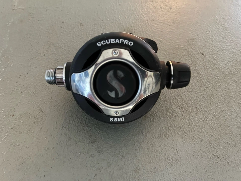 Sistema regulador de buceo Scubapro MK25 EVO/S600 Foto 2 de 3
