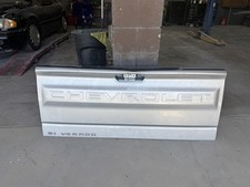 2019-2025 Gm Chevy Silverado 1500 Complete Tailgate Silver Metallic Standard Oem
