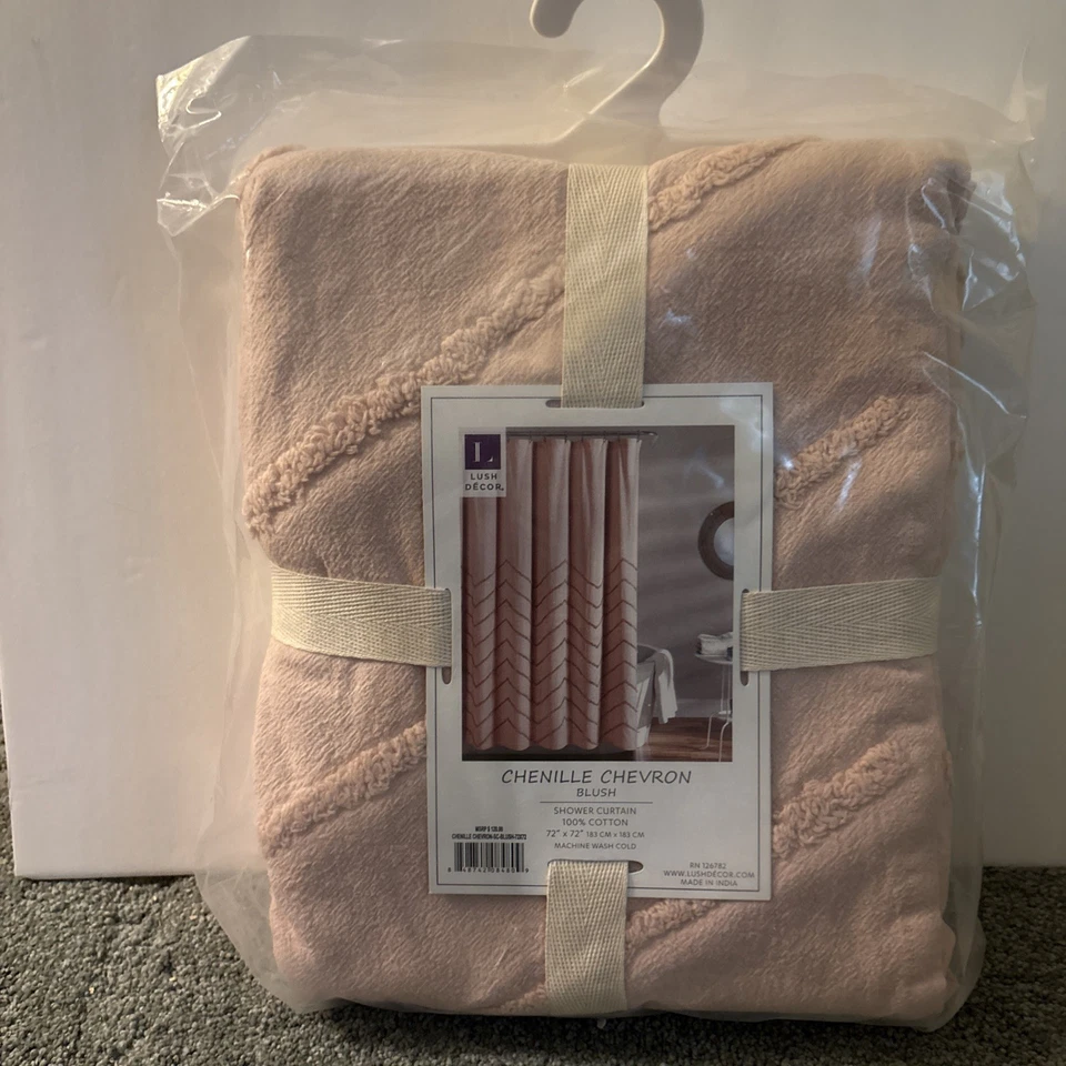 Cortina de chuveiro de tecido chenille Chevron - Imagem 2 de 2