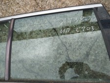Porte arrière et accessoires Mercedes 611