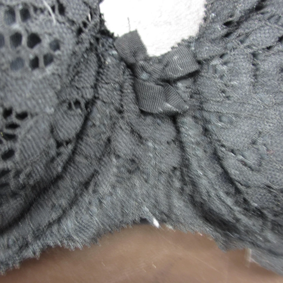 Victoria's Secret Bra 34C Black Lace Padded Underwire Adjustable Clasp Back - Image 3 of 4