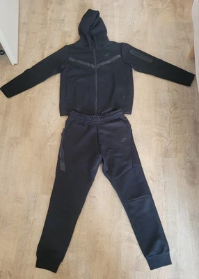 Ensemble Survêtement Nike Tech Fleece - Photo 1/4