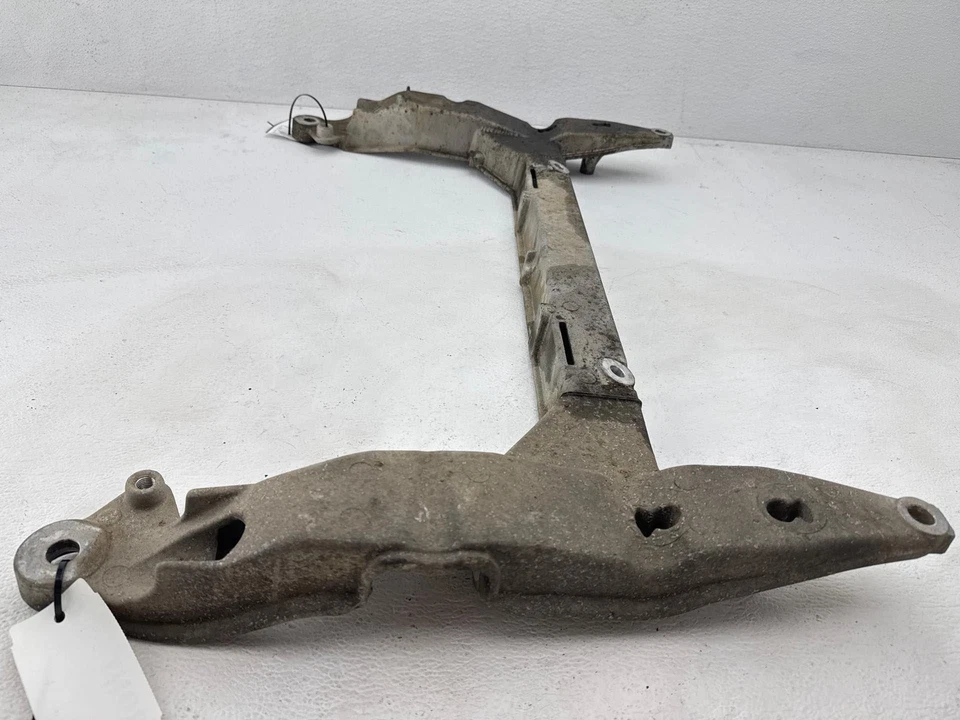 Porsche Boxster 1998-2001 tracción trasera submarco delantero travesaño motor base OEM Foto 2 de 4