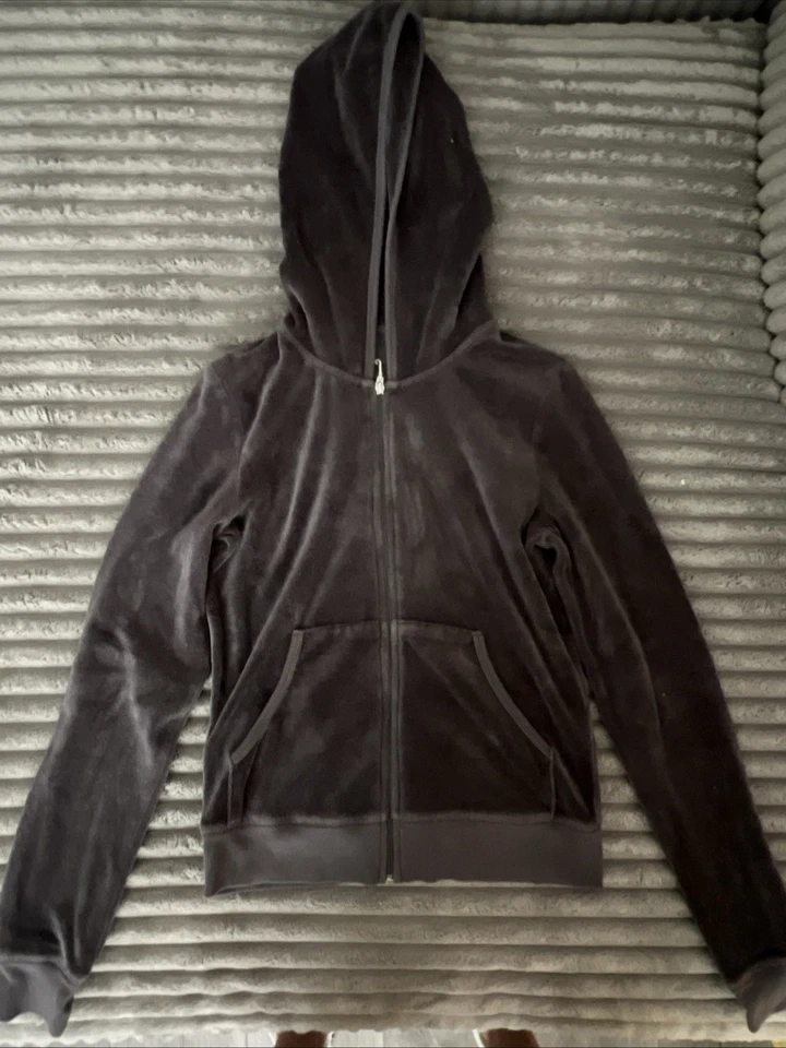 Juicy Couture Women's Size S Velour Basic Zip Hoodie Grey, 2000s Vintage - Image 3 of 4