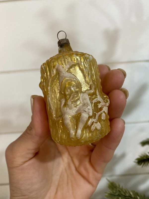 Antique Embossed GERMAN Figural Gnome in Tree Trunk Smoking Pipe Glass Ornament