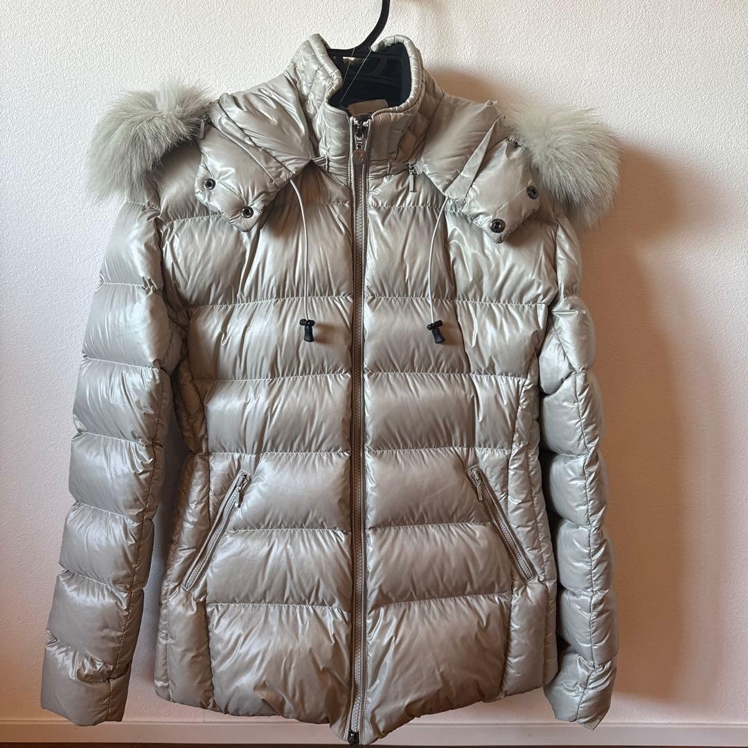 Snowman York Women's Down Jacket M Beige Silver Used with Tag
