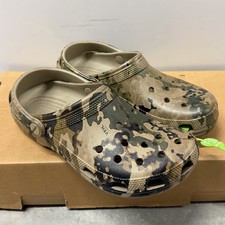 Crocs Classic Camo Clogs Mens Size 7/Womens Size 9 Veil Abstract Green Brown NEW