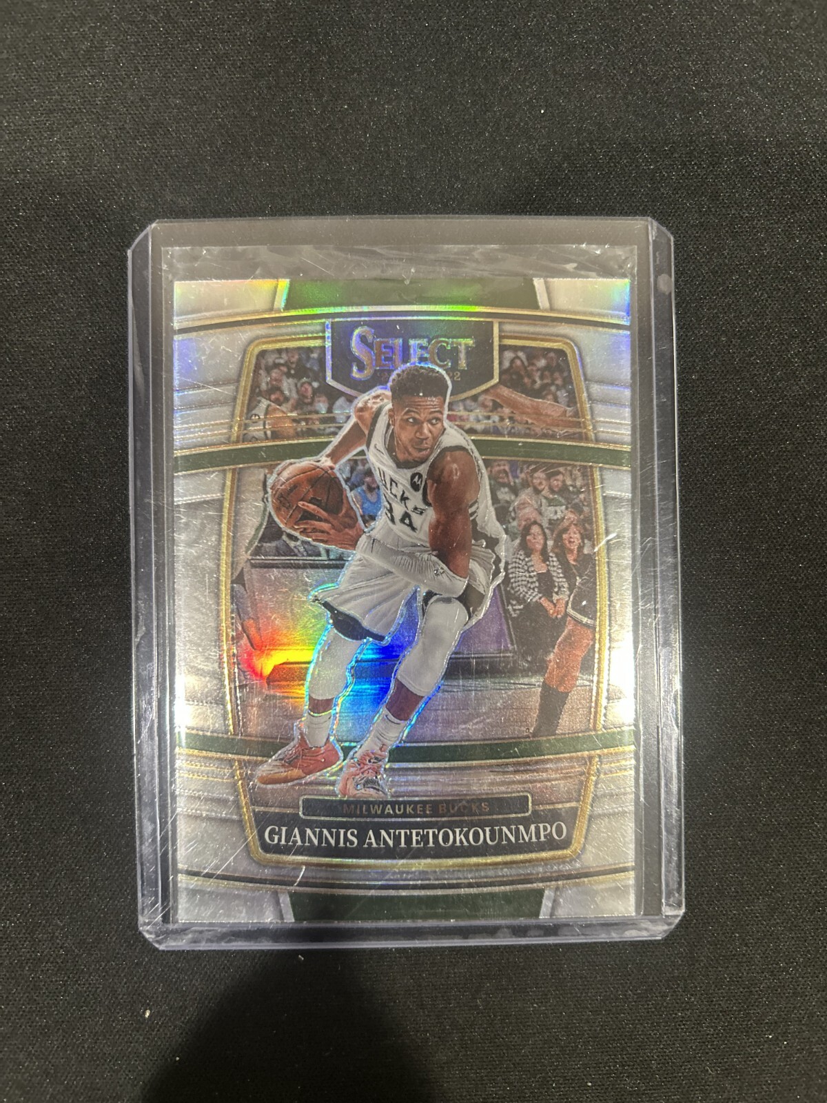 2021-22 Panini Select - Concourse Giannis Antetokounmpo #35 Silver Prizm
