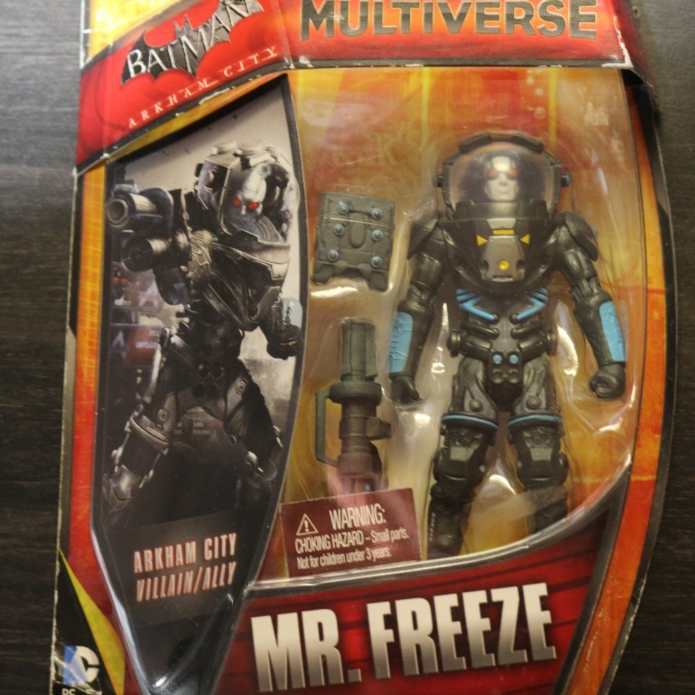 DC Comics Multiverse - Batman Arkham City MR. FREEZE - 3.75 Mattel