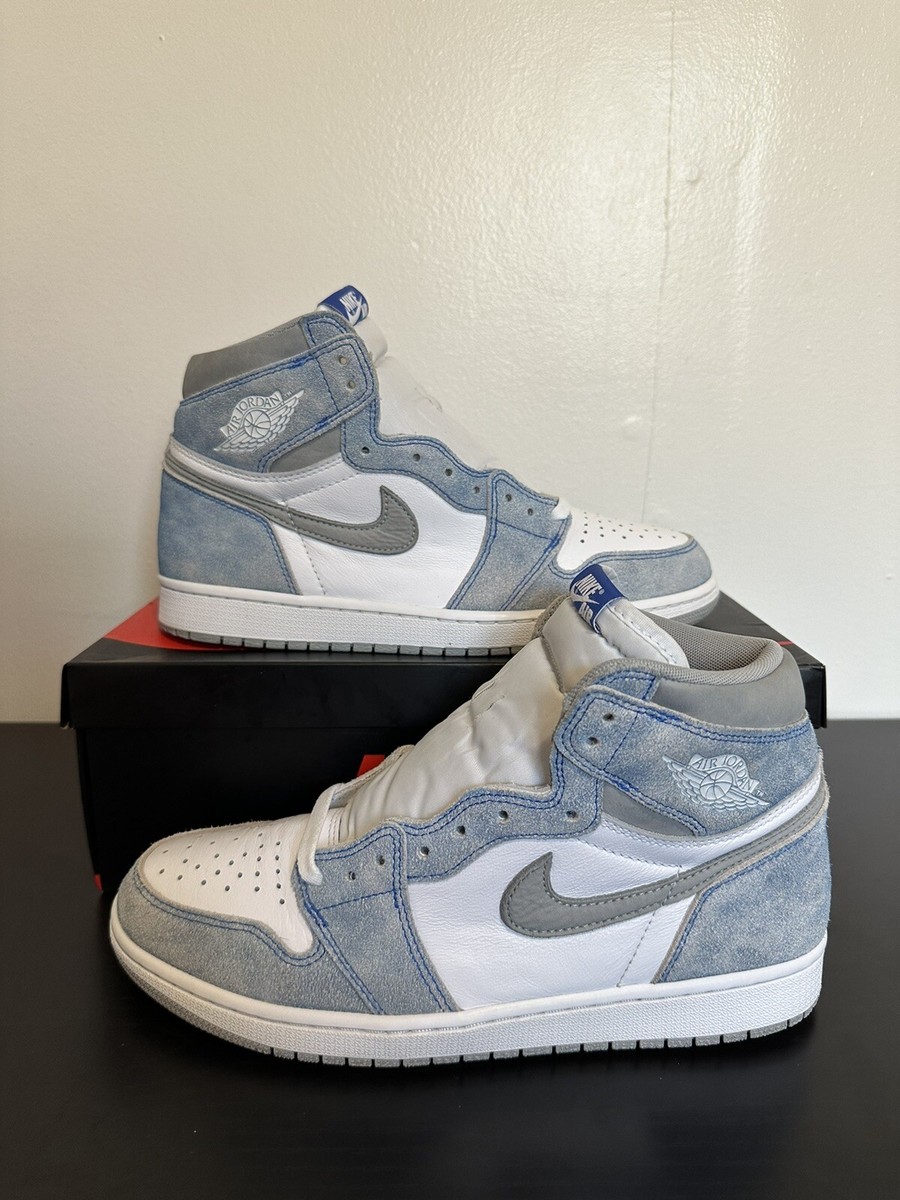 人気☆【NIKE】☆WMNS AIR JORDAN 1 MID HYPER ROYA.L☆22-29cm Air Jordan 1 Mid 'Hyper Royal' Release Date. Nike SNKRS