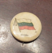 1896 Country of Bulgaria Pinback Button from Sweet Corporal Cigarettes