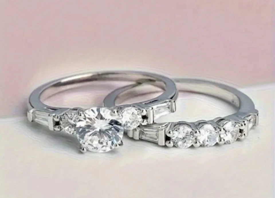 Precioso conjunto de compromiso de boda anillo de diamantes de circonita cúbica creado en laboratorio talla 9 Foto 2 de 4