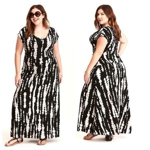 black and white tie dye maxi dress