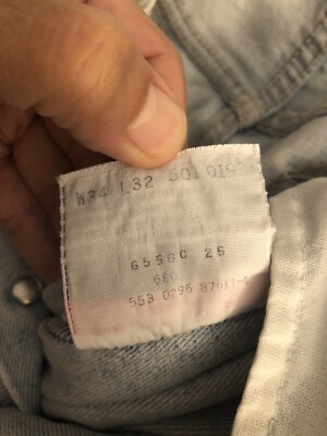 Vintage Levis Jeans 501 Mens W34 L32 Made in USA Button Fly