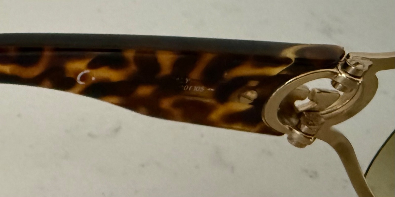 Gucci Brown Tortoise Gradient Shield Crystal Logo… - image 8