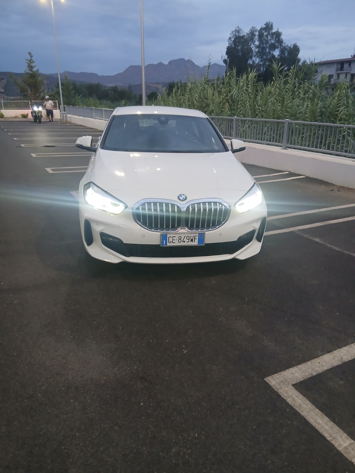 Bmw Serie 1 118d foto 3