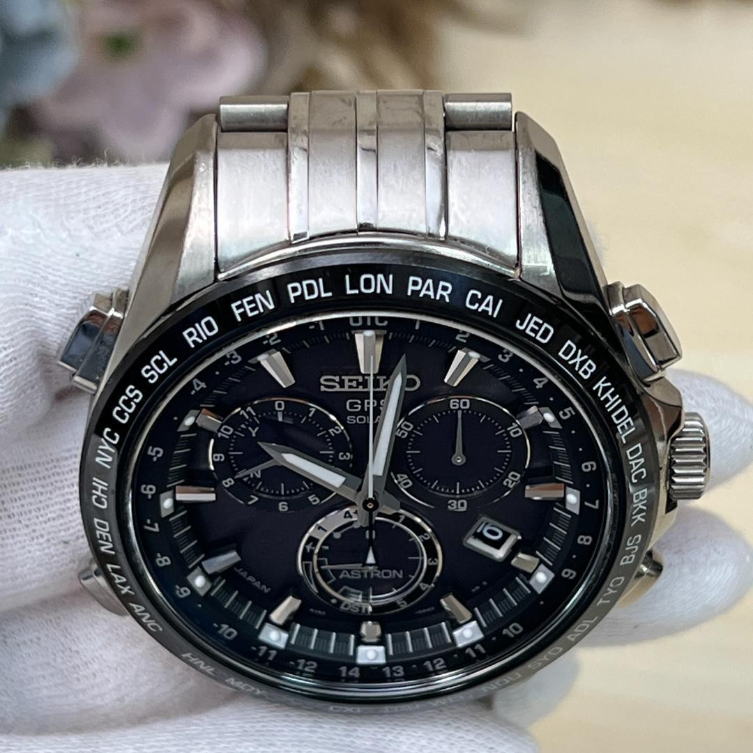 Seiko Astron SBXB003 8X82 GPS Solar Titanium 6.18in Wrist image 4