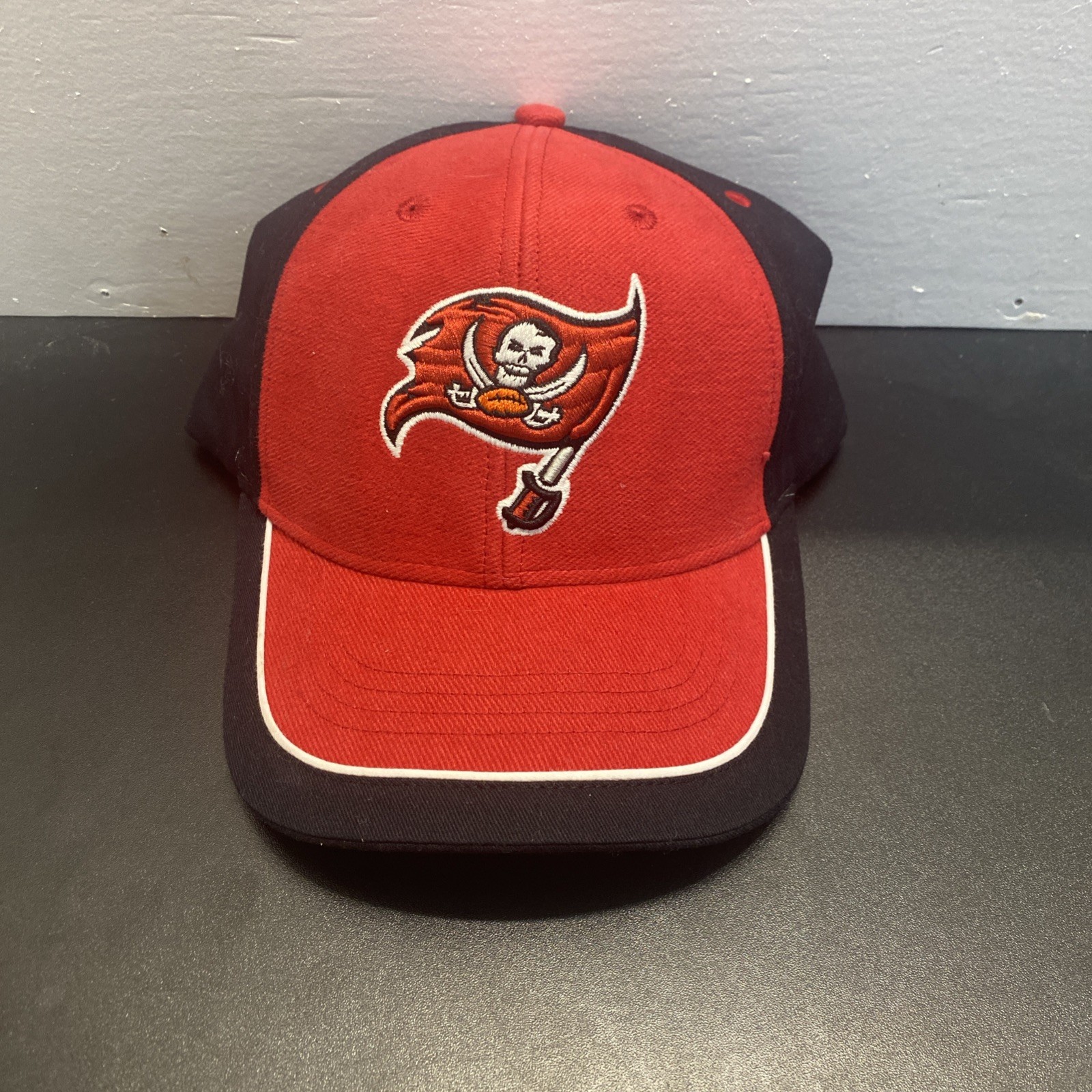 Tampa Bay Buccaneers NFL Team Apparel Hat Cap Adjustable Football Embroidered