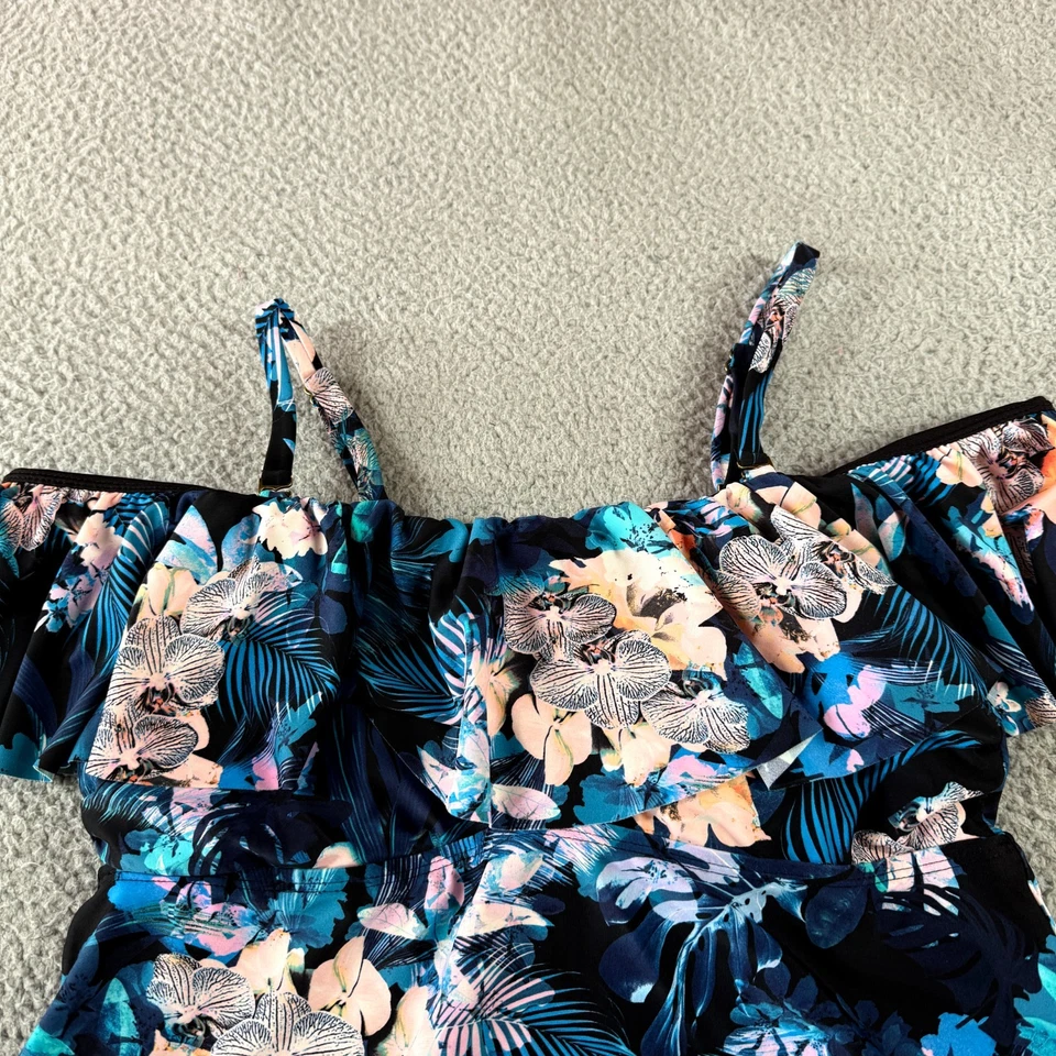 Camiseta Tankini Island Escape Para Mujer Negra La Flor Estampado Floral Con Aros Talla 16W Foto 2 de 4