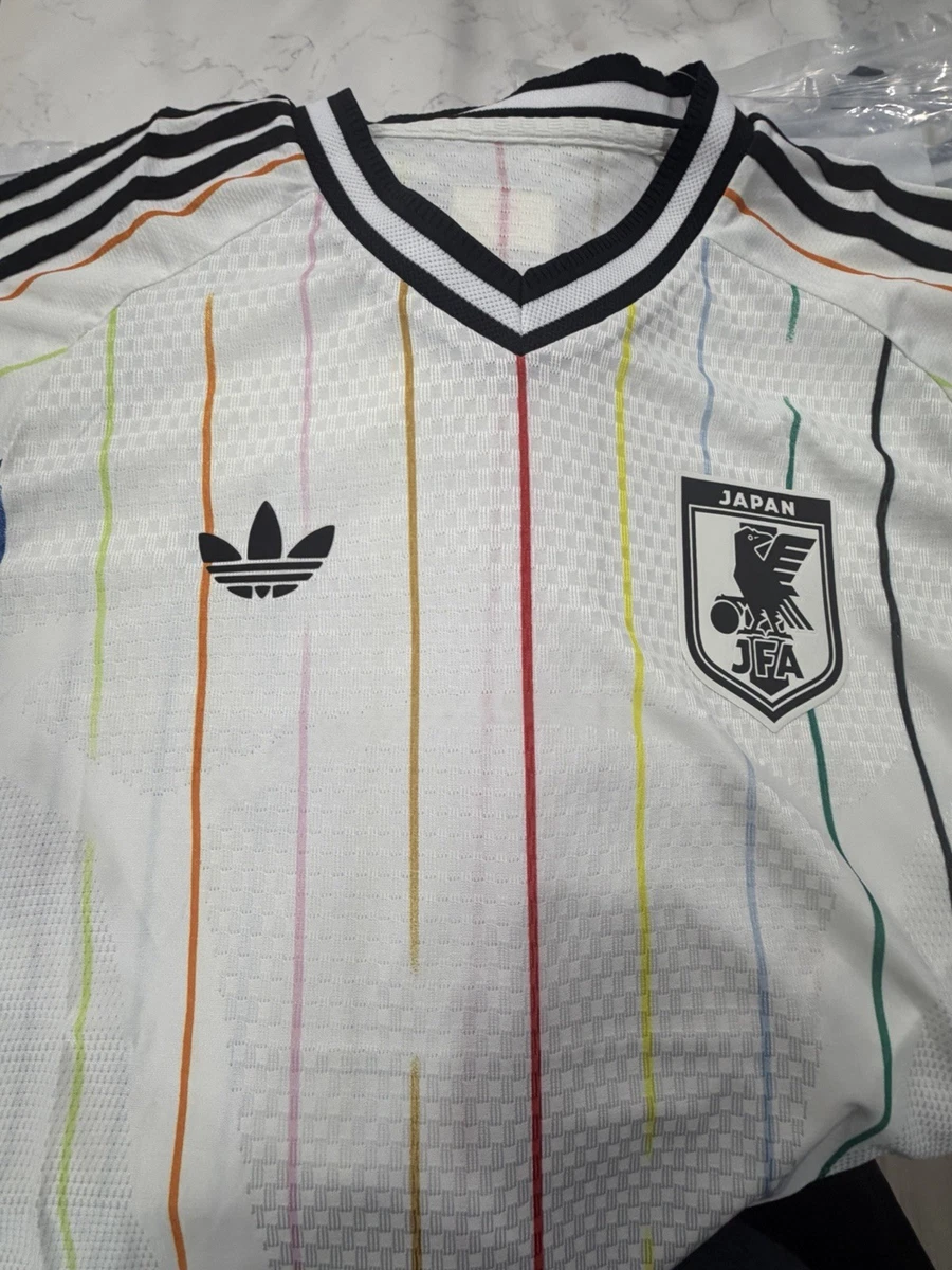 adidas Size L Japan National Team Soccer Fan Apparel & Souvenirs