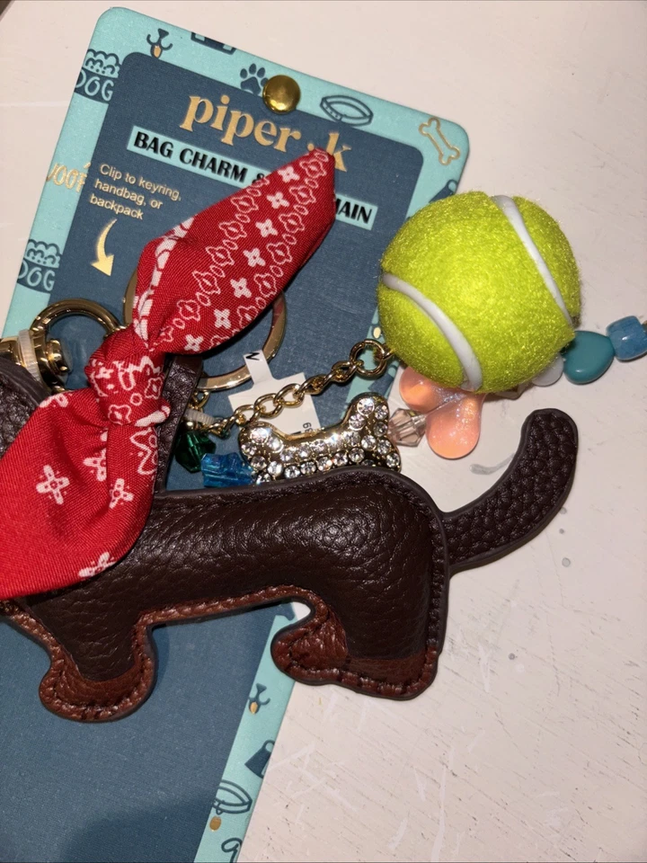 Piper K Dachshund Bolsa para Perros Dije Llavero Bandana Pelota de Tenis Bling Bone NUEVO Foto 3 de 4