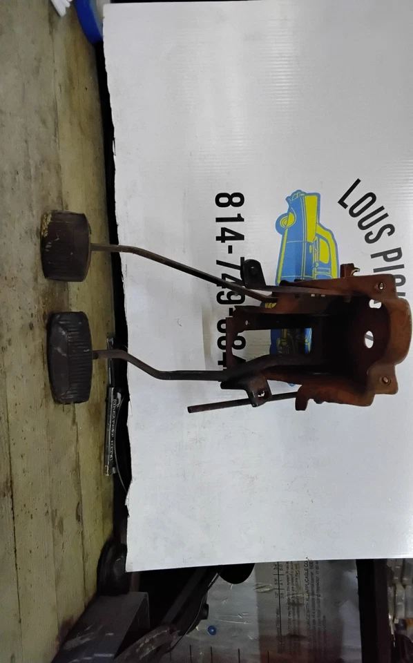 1973-1979 FORD F150 BRONCO F250 F350 CLUTCH BRAKE PEDAL MANUAL TRANSMISSION... - Image 3 of 4