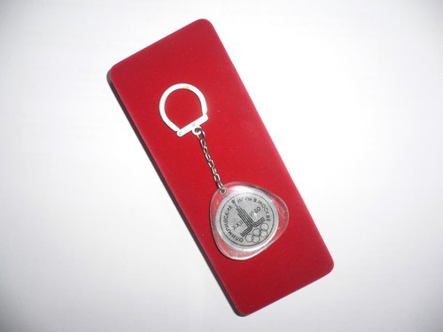 1980 OLYMPIC GAMES MOSCOW USSR Keychain Moscow Olympic Emblem & Mascot MISHA No2 - Picture 3 of 7
