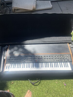 Sequential Prophet T8 76 Key 8-voice Polyphonic