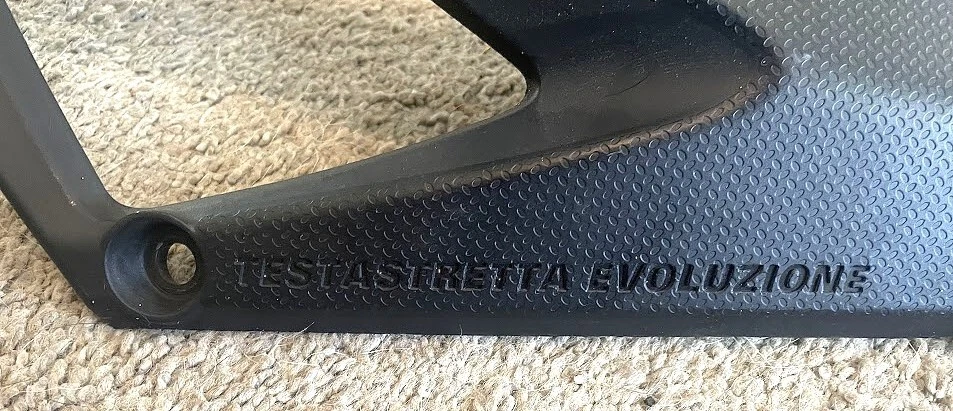 07-08 DUCATI 1098 NEGRO OEM PLÁSTICO CENTRO TRASERO TRASERO CARENADO CUBIERTA MOLDURA R5 Foto 4 de 4