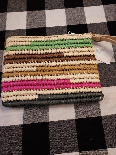 New with Tag!! Time and Tru Beach Pouch Wristlet - Picture 3 of 4
