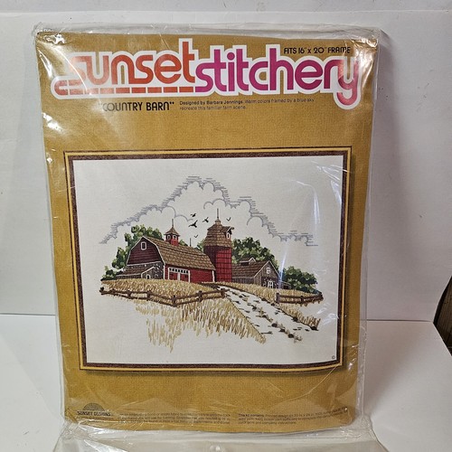 Vtg Country Barn Crewel Sunset Stitchery Embroidery Kit Craft Art Farm Needlewor - Picture 6 of 6