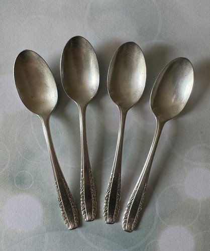 Juego de platos INSPIRATION by Kings 4 cucharaditas 5 en punto 5 1/2”, plato de plata - Imagen 1 de 11