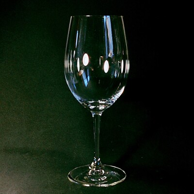 RIEDEL VIVANT RED WINE GLASS, Lead Free Crystal, 8 7/8'', 20 oz, AUSTRIA