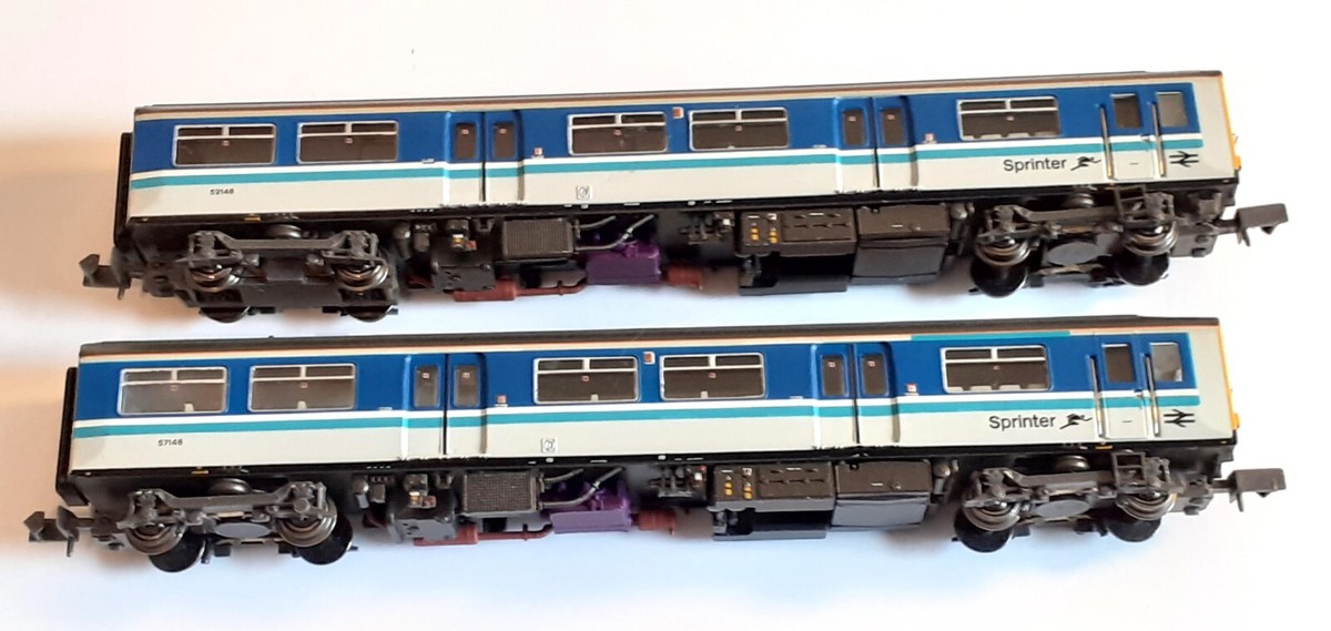 鉄道模型 GRAHAM FARISH class150/2 BR SPRINTER Graham Farish 371-329 Class 150/2 Sprinter 2-car EMU - Hattons