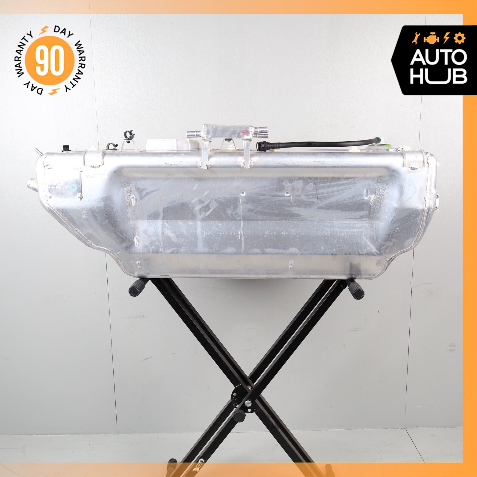 06-13 Maserati Quattroporte M139 S GT S Gas Fuel Tank Reservoir Assembly OEM 51k