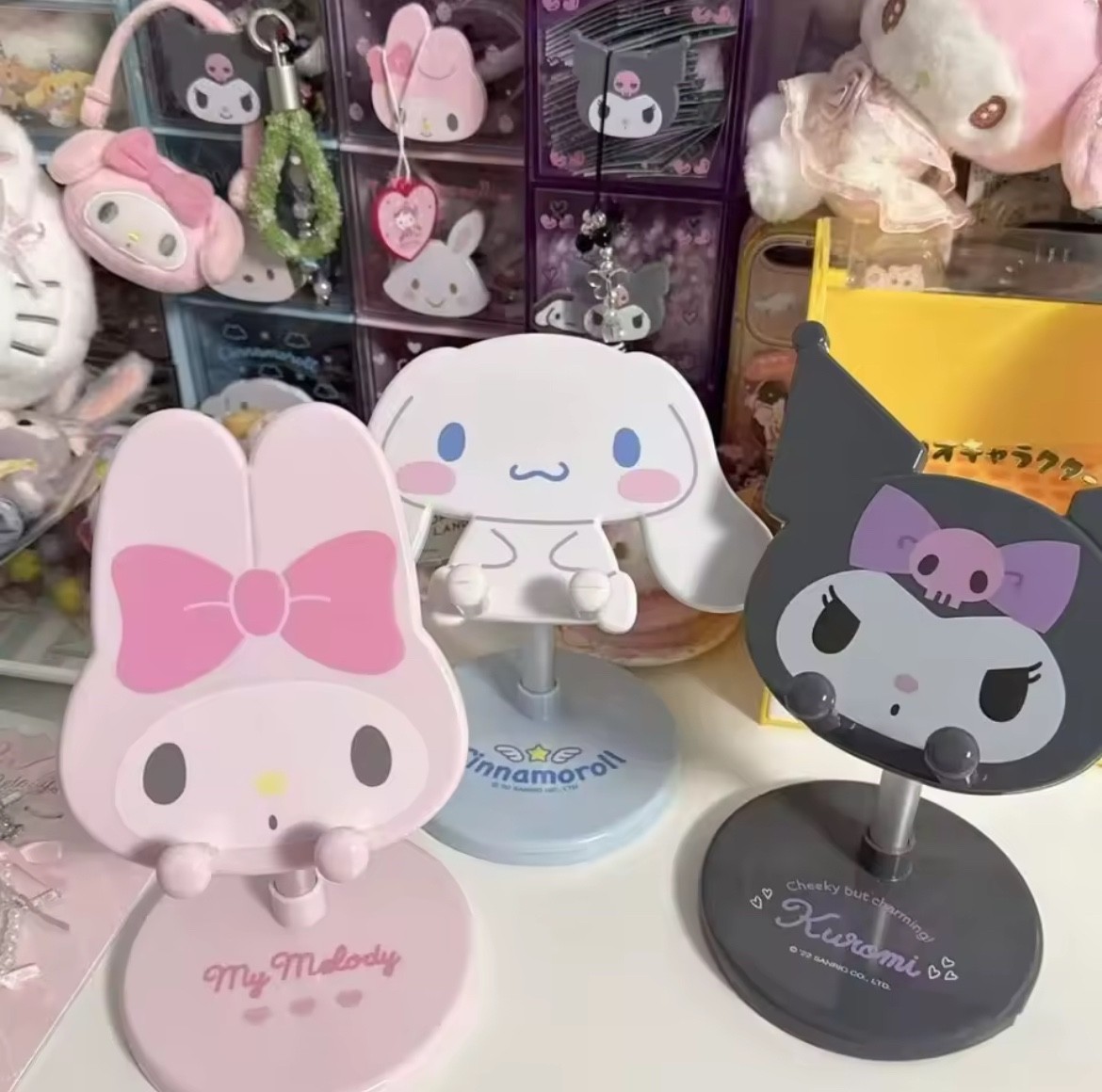 Lindo soporte ajustable para teléfono Kawaii Sanrio para escritorio