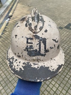 Casque Adrian Mod.26 Equipes Nationales. Défense Passive Croix Rouge