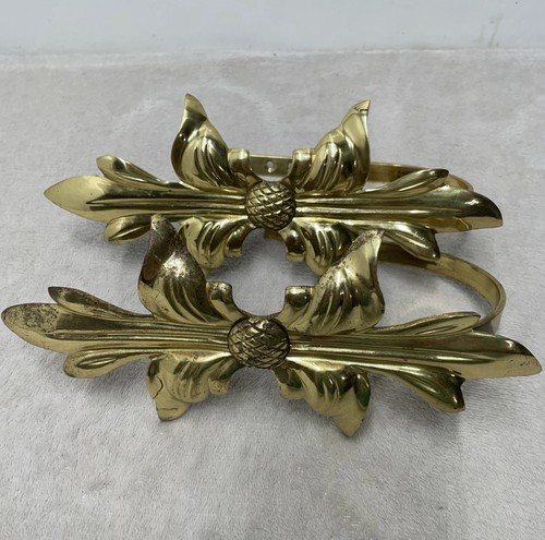 Vtg Brass Curtain Tie Backs Set of 2 Gold Leaf Bow India Patina Heavy Pineapple
