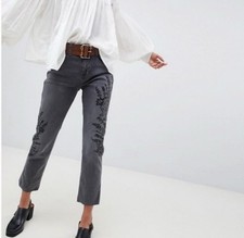 Free People We The Free Women  s Sz 27 Gray Embroidered Jeans Raw Hem Denim I26
